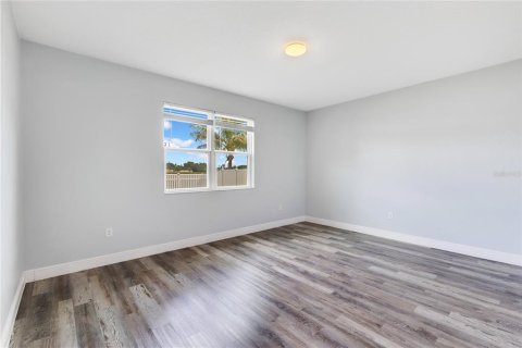 Casa en venta en Orlando, Florida, 4 dormitorios, 198.9 m2 № 1915992 - foto 8