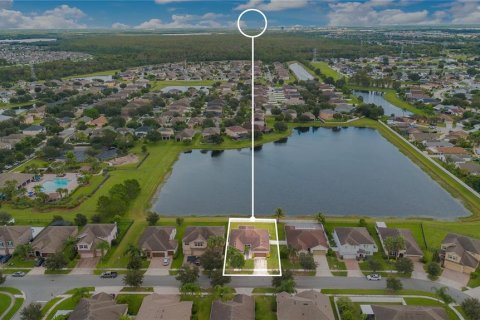 Casa en venta en Orlando, Florida, 4 dormitorios, 198.9 m2 № 1915992 - foto 3