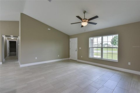 House in Ocala, Florida 4 bedrooms, 136.85 sq.m. № 1767738 - photo 6