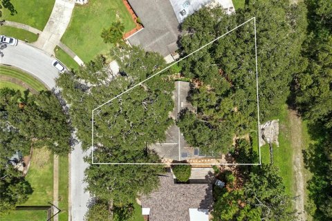 House in Clearwater, Florida 2 bedrooms, 118.26 sq.m. № 1884095 - photo 24