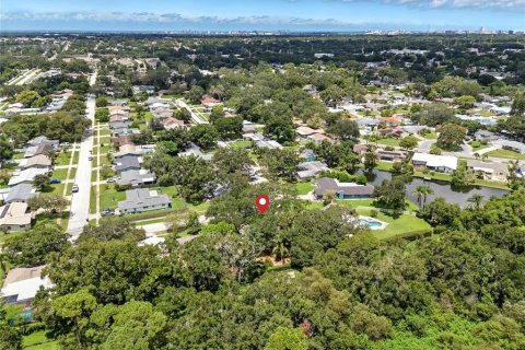 House in Clearwater, Florida 2 bedrooms, 118.26 sq.m. № 1884095 - photo 3