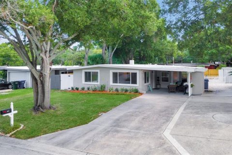 Villa ou maison à Largo, Floride 3 chambres, 145.76 m2 № 2099469