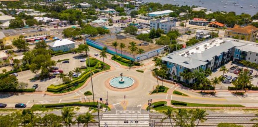 Condominio en Stuart, Florida, 3 dormitorios № 1135043