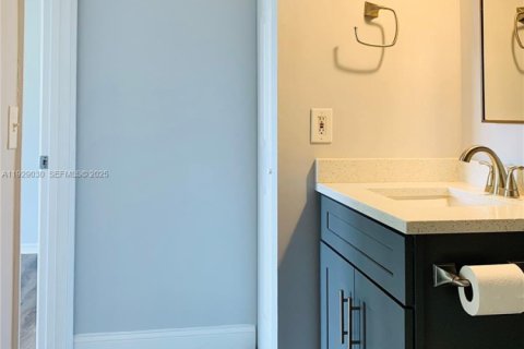 Condominio en alquiler en West Palm Beach, Florida, 1 dormitorio, 70.61 m2 № 1987441 - foto 19