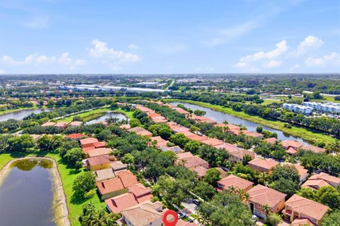 Casa en venta en West Palm Beach, Florida, 3 dormitorios, 179.77 m2 № 2265193 - foto 11