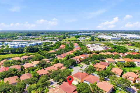 Casa en venta en West Palm Beach, Florida, 3 dormitorios, 179.77 m2 № 2265193 - foto 9