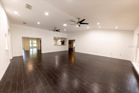 House in Windermere, Florida 5 bedrooms, 271.09 sq.m. № 1740489 - photo 10