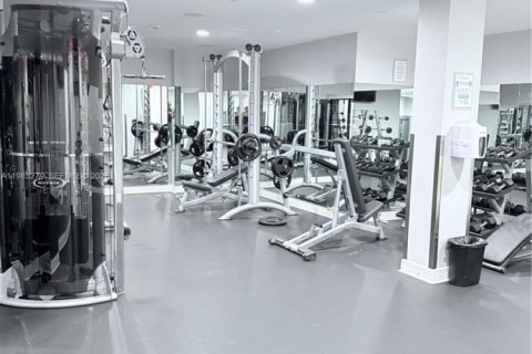 Condominio en alquiler en Miami, Florida, 2 dormitorios, 99.31 m2 № 2046845 - foto 19