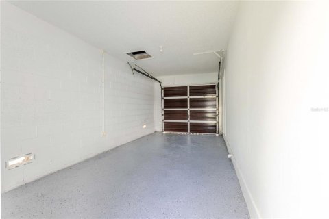 Villa ou maison à vendre à North Fort Myers, Floride: 3 chambres, 119.66 m2 № 2422715 - photo 13