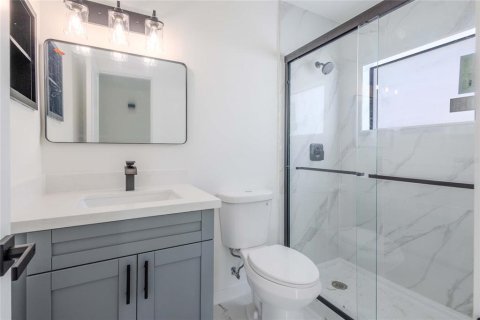 Villa ou maison à vendre à North Fort Myers, Floride: 3 chambres, 119.66 m2 № 2422715 - photo 8