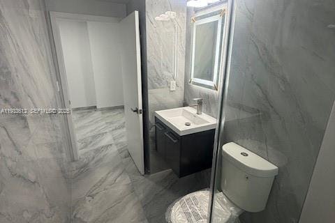 Casa en alquiler en Miami, Florida, 2 dormitorios, 78.97 m2 № 1991442 - foto 13