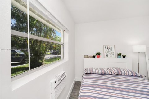 Снять в аренду квартиру в Норт-Майами, Флорида 1 спальня, 44.78м2, № 1948157 - фото 11