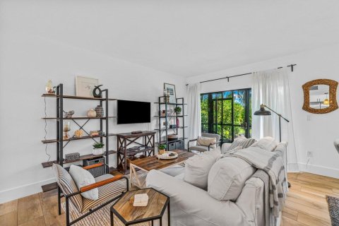 Copropriété à vendre à Wellington, Floride: 2 chambres, 130.06 m2 № 2178199 - photo 7