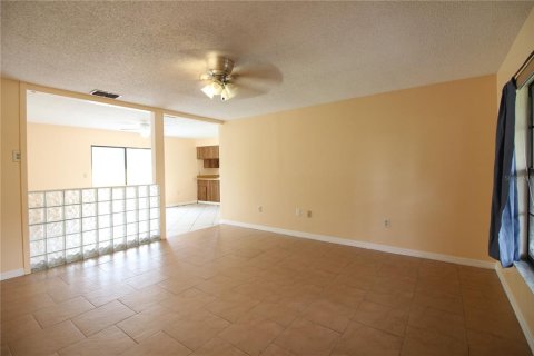 Casa en alquiler en Lakeland, Florida, 4 dormitorios, 152.82 m2 № 1912928 - foto 3