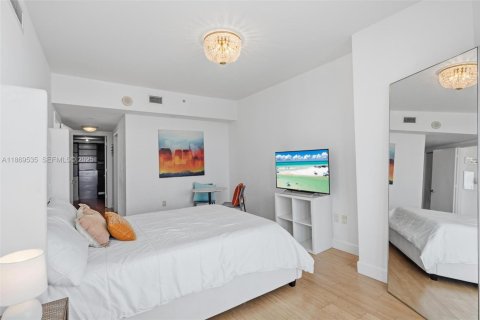 Copropriété à louer à Miami, Floride: 3 chambres, 128.67 m2 № 1920665 - photo 16