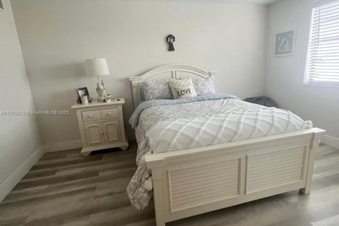 Condominio en alquiler en Tamarac, Florida, 2 dormitorios, 117.99 m2 № 1926567 - foto 16