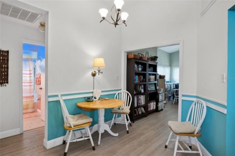 Casa en venta en Lakeland, Florida, 2 dormitorios, 135.54 m2 № 2386224 - foto 15