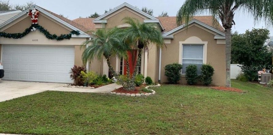 House in Bradenton, Florida 3 bedrooms, 167.5 sq.m. № 2420315