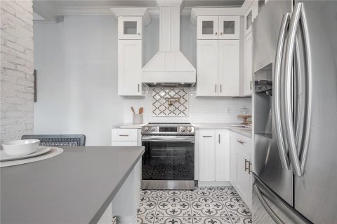 Villa ou maison à louer à Tampa, Floride: 3 chambres, 223.89 m2 № 2151132 - photo 23