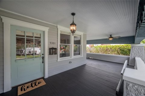 Villa ou maison à louer à Tampa, Floride: 3 chambres, 223.89 m2 № 2151132 - photo 4