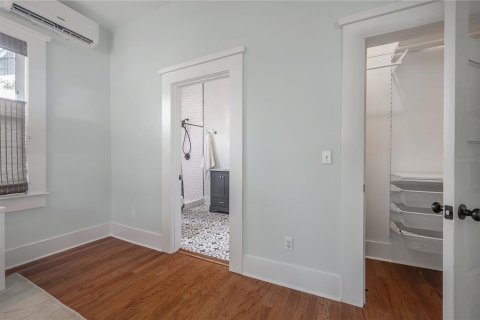 Villa ou maison à louer à Tampa, Floride: 3 chambres, 223.89 m2 № 2151132 - photo 15