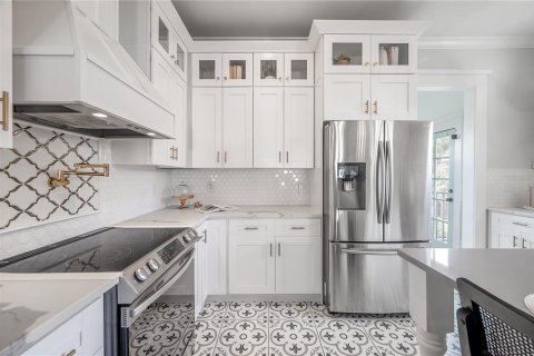 Villa ou maison à louer à Tampa, Floride: 3 chambres, 223.89 m2 № 2151132 - photo 25
