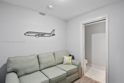 Купить кондоминиум в Майами, Флорида 2 спальни, 103.96м2, № 1926618 - фото 16