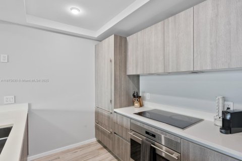 Купить кондоминиум в Майами, Флорида 2 спальни, 103.96м2, № 1926618 - фото 7