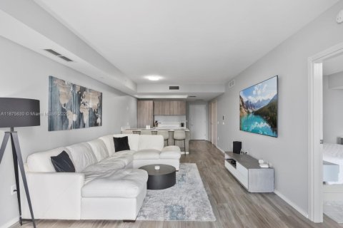 Купить кондоминиум в Майами, Флорида 2 спальни, 103.96м2, № 1926618 - фото 14
