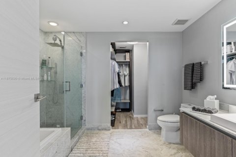 Купить кондоминиум в Майами, Флорида 2 спальни, 103.96м2, № 1926618 - фото 29