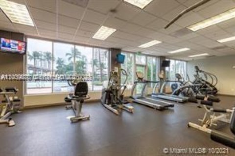 Copropriété à vendre à Sunny Isles Beach, Floride: 1 chambre, 93.37 m2 № 2073718 - photo 19