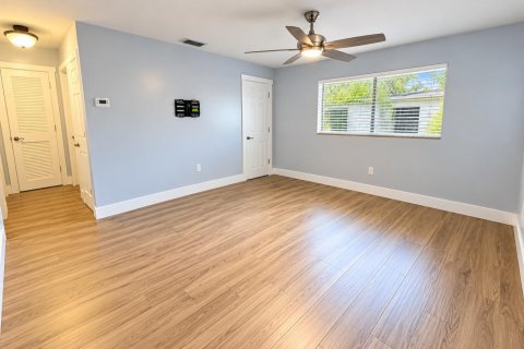 Casa en venta en Palm Beach Gardens, Florida, 2 dormitorios, 80.27 m2 № 2430195 - foto 6
