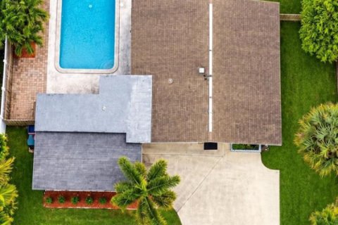 Casa en venta en Palm Beach Gardens, Florida, 2 dormitorios, 80.27 m2 № 2430195 - foto 4