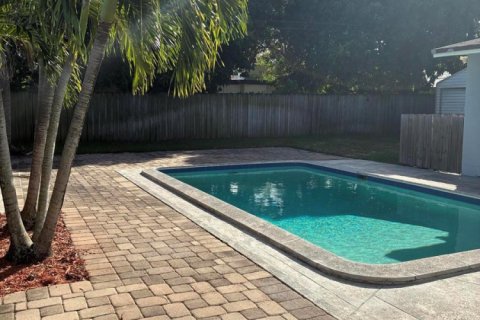 Casa en venta en Palm Beach Gardens, Florida, 2 dormitorios, 80.27 m2 № 2430195 - foto 11