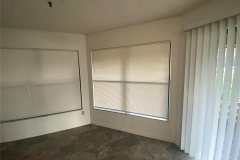 Villa ou maison à louer à Lakeland, Floride: 3 chambres, 131.74 m2 № 2425728 - photo 6