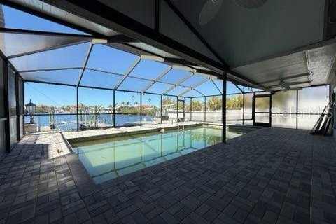 Casa en venta en New Port Richey, Florida, 3 dormitorios, 148.46 m2 № 1592605 - foto 12