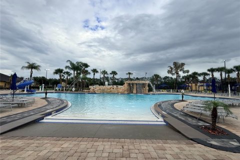 Adosado en alquiler en Kissimmee, Florida, 4 dormitorios, 176.7 m2 № 2095713 - foto 17
