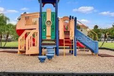 Adosado en alquiler en Kissimmee, Florida, 4 dormitorios, 176.7 m2 № 2095713 - foto 24