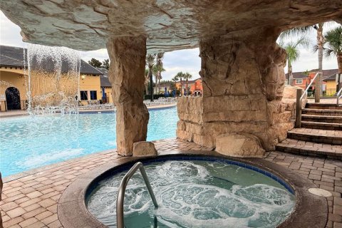 Adosado en alquiler en Kissimmee, Florida, 4 dormitorios, 176.7 m2 № 2095713 - foto 13