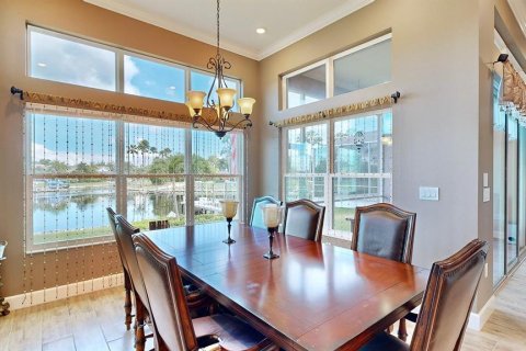Villa ou maison à vendre à Apollo Beach, Floride: 4 chambres, 283.54 m2 № 1556091 - photo 14