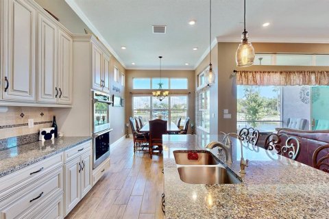 Villa ou maison à vendre à Apollo Beach, Floride: 4 chambres, 283.54 m2 № 1556091 - photo 26