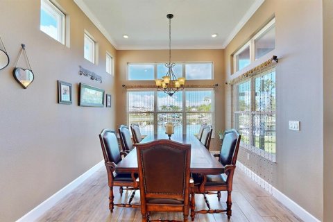 Villa ou maison à vendre à Apollo Beach, Floride: 4 chambres, 283.54 m2 № 1556091 - photo 15