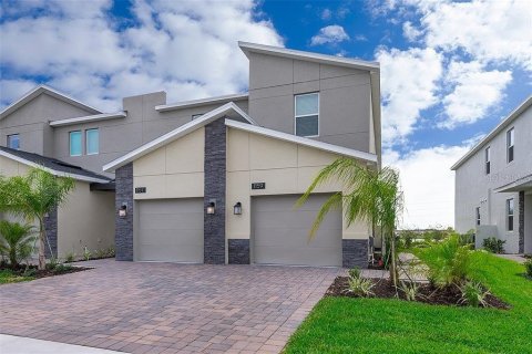 Townhouse in Davenport, Florida 3 bedrooms, 128.95 sq.m. № 2199030