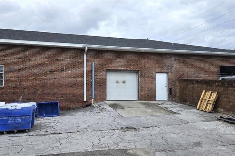 Propiedad comercial en venta en Winter Haven, Florida, 682 m2 № 2199428 - foto 7