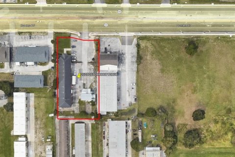 Propiedad comercial en venta en Winter Haven, Florida, 682 m2 № 2199428 - foto 4