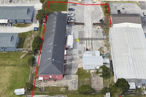 Propiedad comercial en venta en Winter Haven, Florida, 682 m2 № 2199428 - foto 2