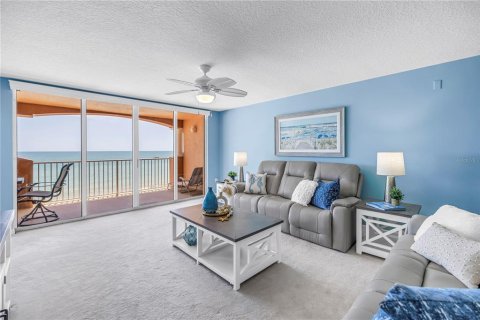 Condo in Redington Beach, Florida, 3 bedrooms  № 2106660 - photo 11