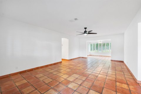 Villa ou maison à vendre à Boca Raton, Floride: 2 chambres, 123.56 m2 № 2431327 - photo 6