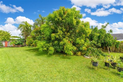 House in Homestead, Florida 3 bedrooms, 150.59 sq.m. № 1775180 - photo 20