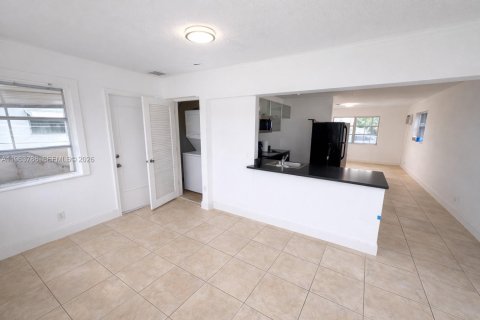 Villa ou maison à vendre à Tamarac, Floride: 2 chambres, 93.65 m2 № 2025476 - photo 6